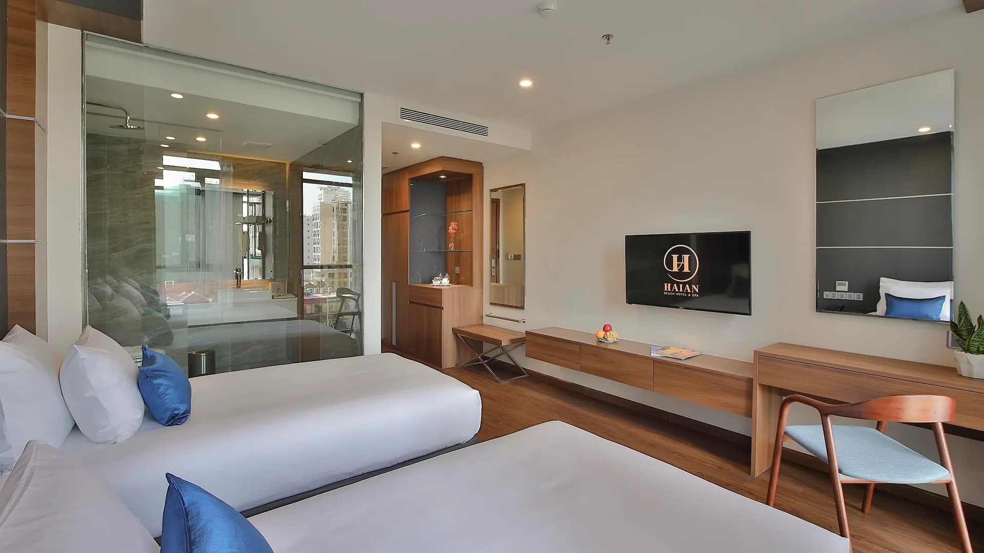 Haian Beach Hotel & Spa Da Nang 4*,
