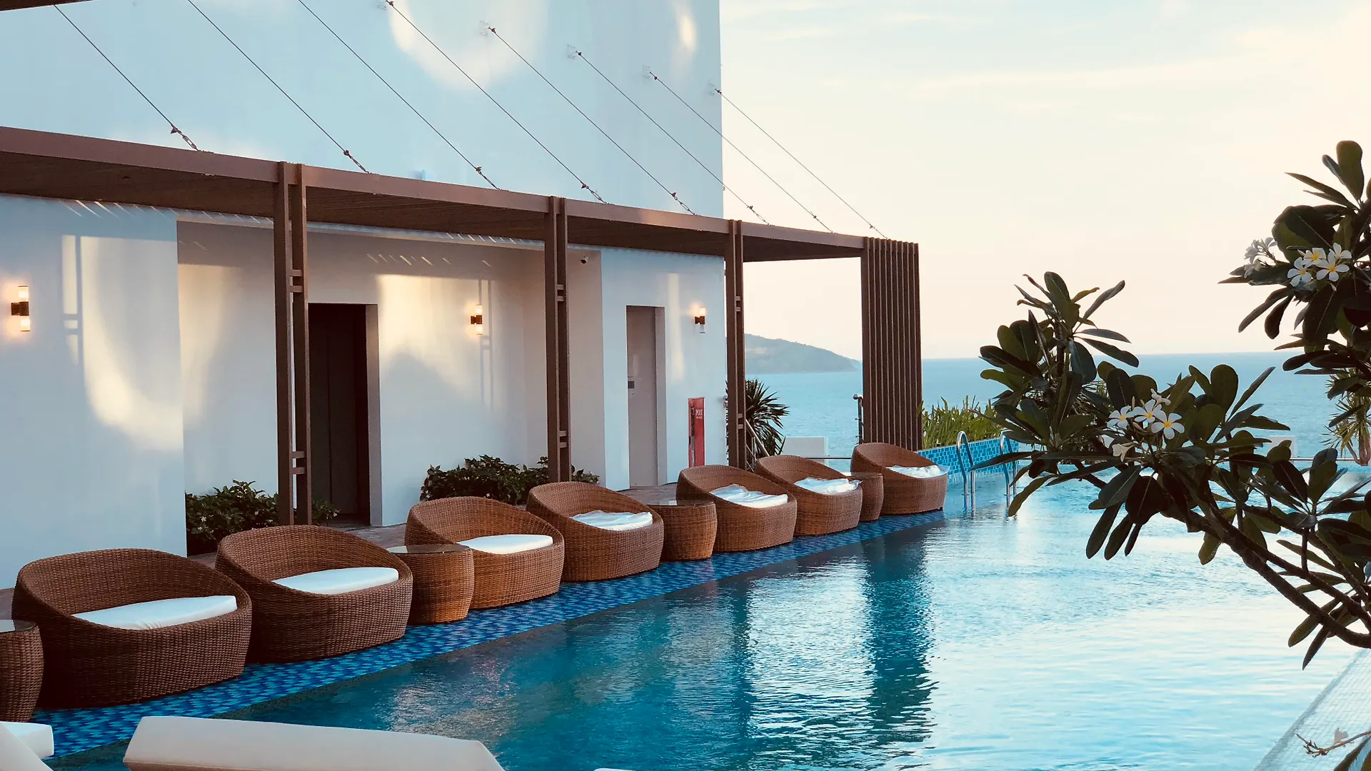 Haian Beach Hotel & Spa Da Nang