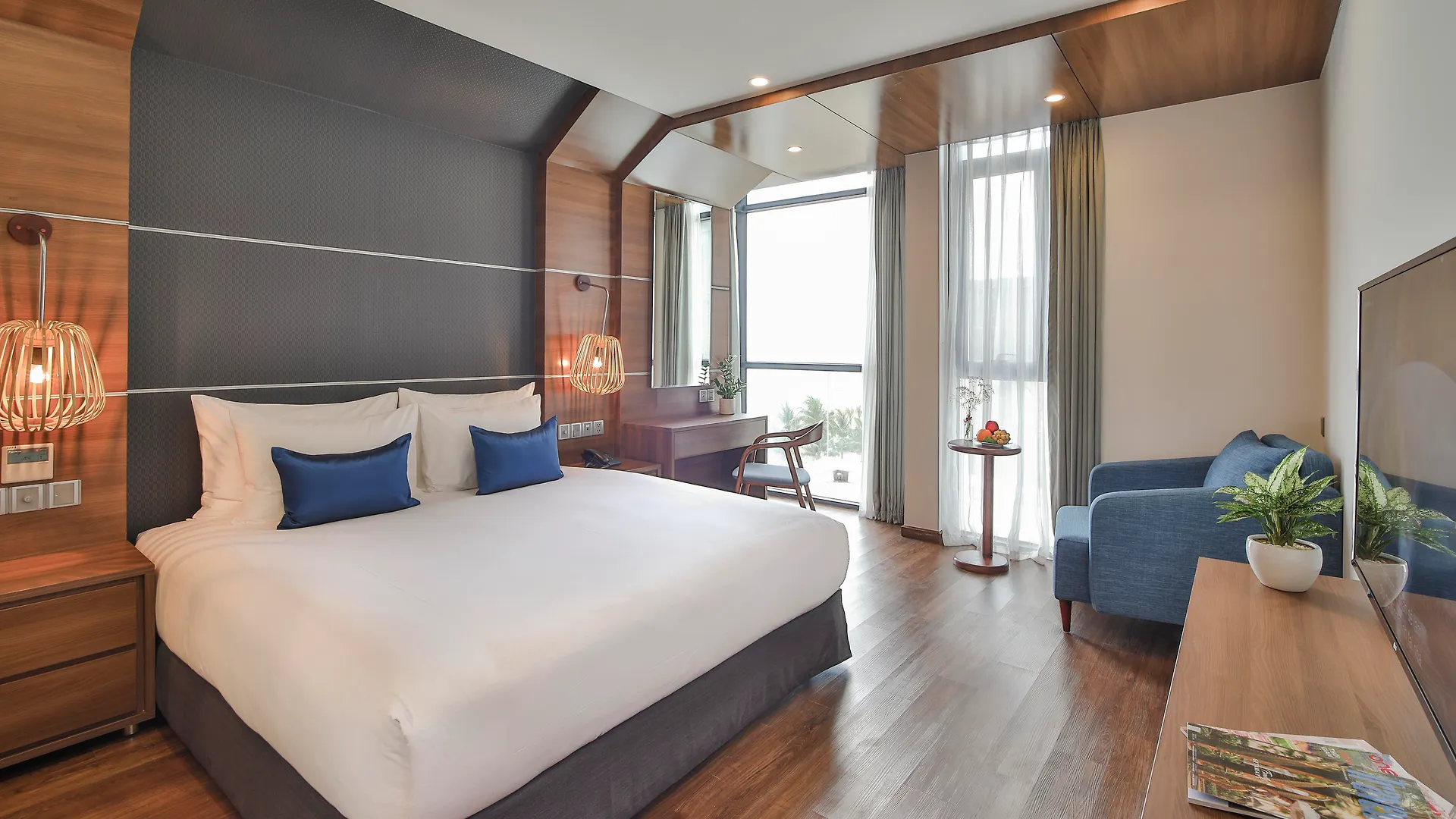 Haian Beach Hotel & Spa Da Nang 4*,  Vietnam