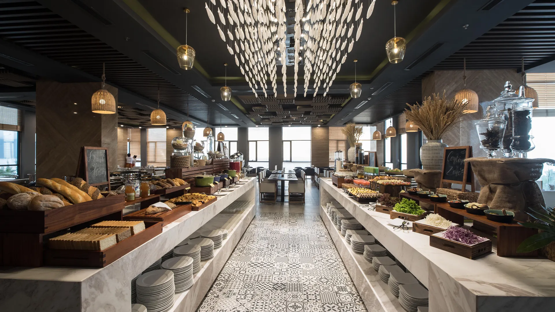 Haian Beach Hotel & Spa Da Nang